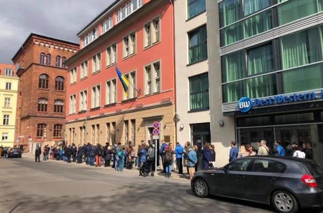 Українці за кордоном визначилися зі своїм вибором