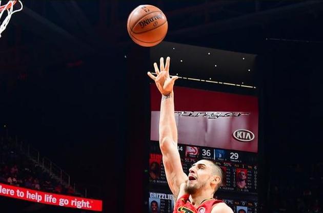 Украинец Лень набрал 23 очка за "Атланту" в матче НБА