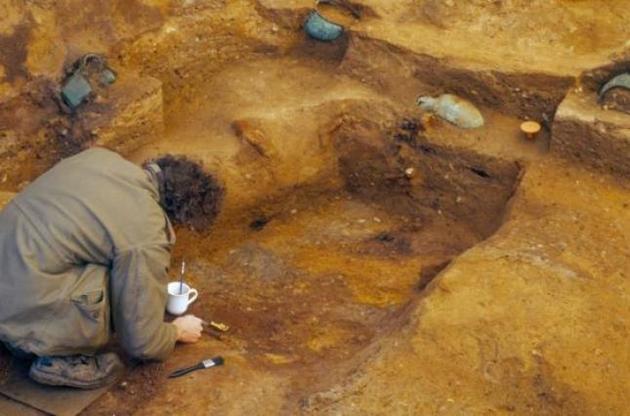 Археологи обнаружили в Великобритании уникальное королевское захоронение