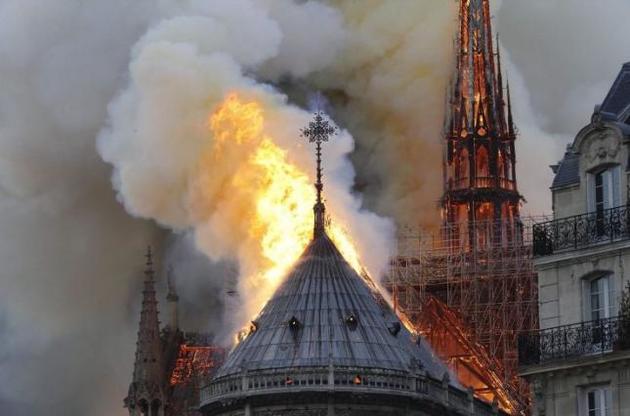 Пожар в Соборе Парижской Богоматери: главное