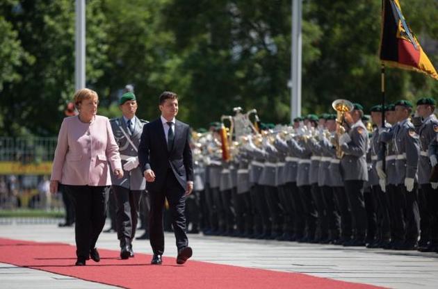 Зеленский на встрече с Меркель рассказал о своем виденье энергетической безопасности Европы