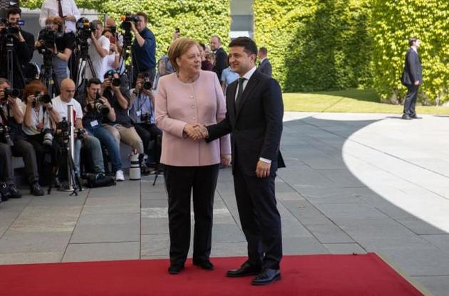 До возвращения Украине Крыма санкции против России не отменят — Меркель