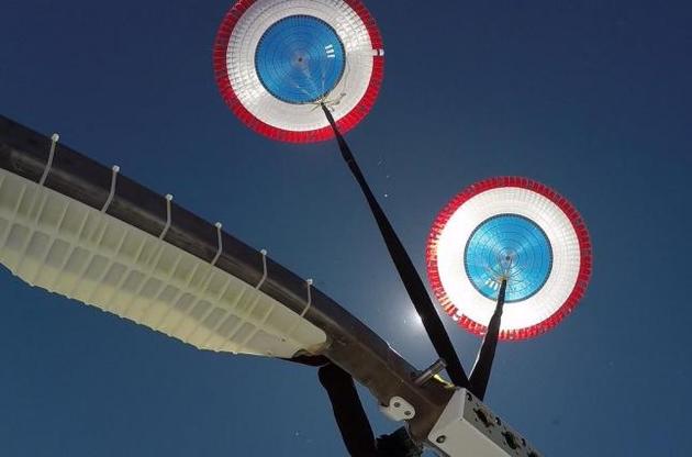 Boeing провела испытания парашютной системы корабля Starliner