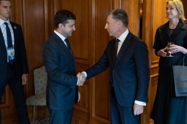 Президент Украины и американский дипломат обсудили конфликт в Донбассе