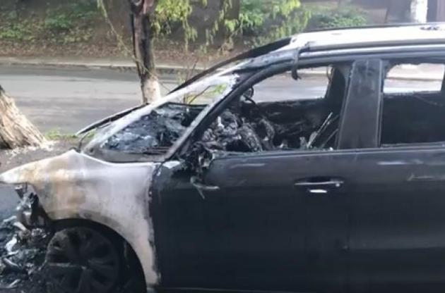 В Киеве сожгли авто главреда телеканала TVi
