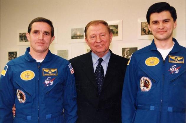 Леонид Кучма стал Почетным академиком Международной академии астронавтики