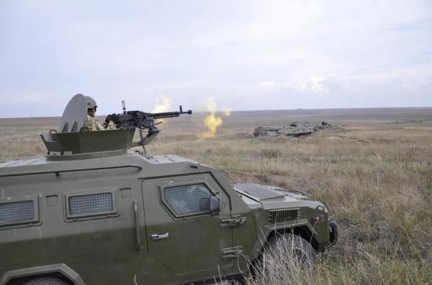 Украинские пограничники отбили "атаку вражеского десанта" на побережье Азова
