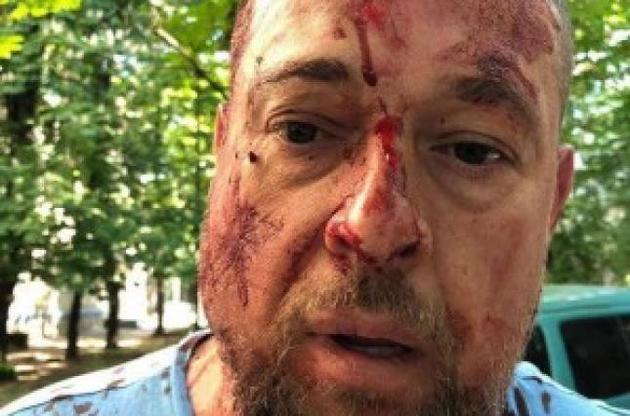 В Харькове разбили голову активисту "Нацкорпуса"