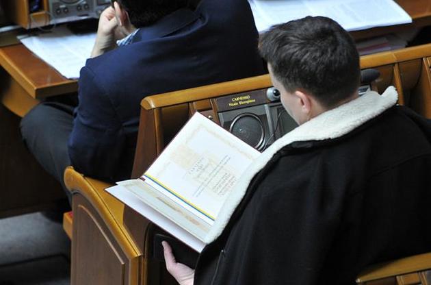 Звільнена з-під варти Савченко планує повернутися в Раду – адвокат