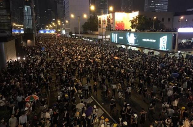 Гонконг: территория свободы под китайским колпаком