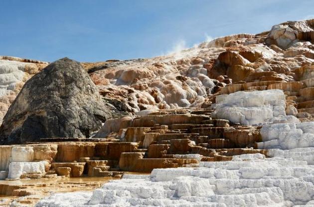 У марсіанських каменях можуть бути присутні бактерії