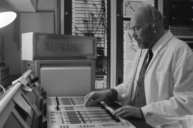 Премьера клипа запланирована на 26 апреля