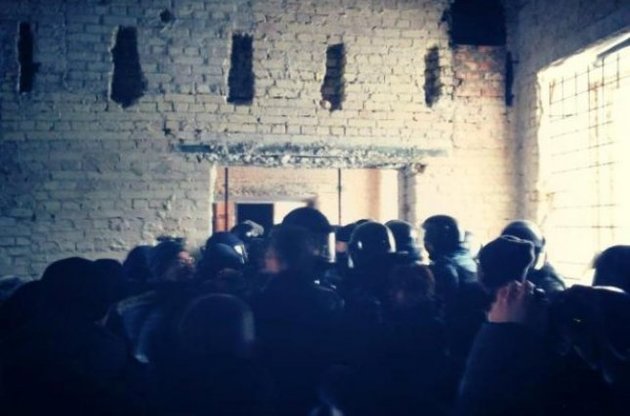 Генпрокуратура направила в суд дело об избиении активистов в Гостином дворе