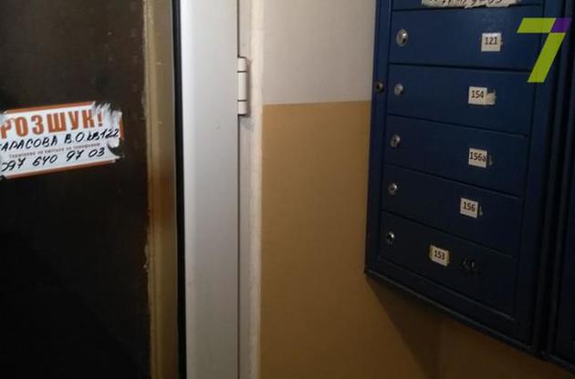 У квартирі зареєстровані 203 мешканця