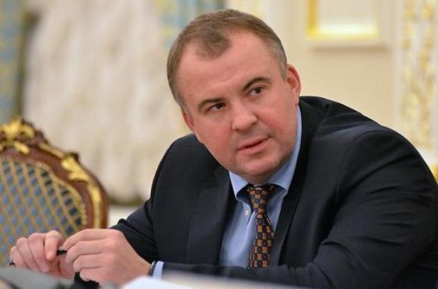 Суд просят запретить Гладковскому выезжать на ПМЖ до 2024 года
