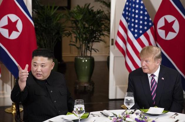 Трамп предложил Ким Чен Ыну снова встретиться