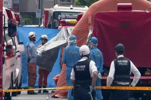 В Японии неизвестный напал с ножом на школьников – есть погибшие и раненые