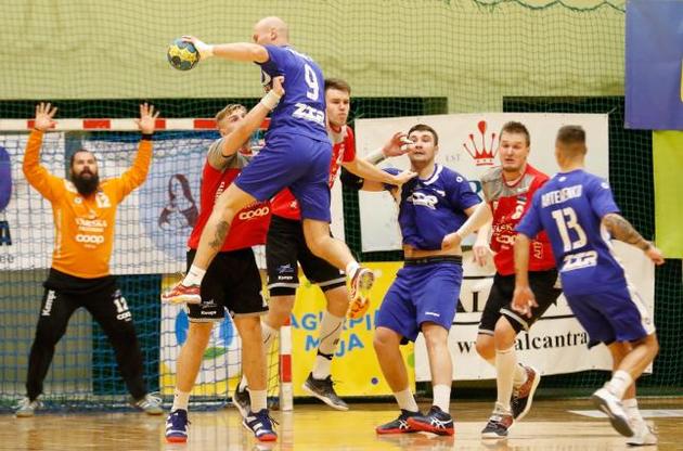 Гандболисты ZTR уступили в финале