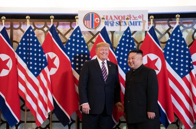 Трамп прилетел в одно из самых вооруженных мест в мире для встречи с Ким Чен Ыном