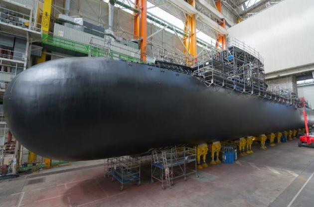 У Франції спустили на воду атомний підводний човен нового покоління