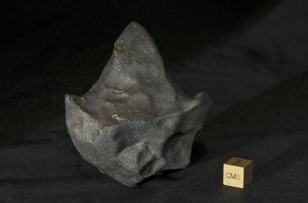 Внутри упавшего на жилой дом метеорита нашли "подарки" из космоса
