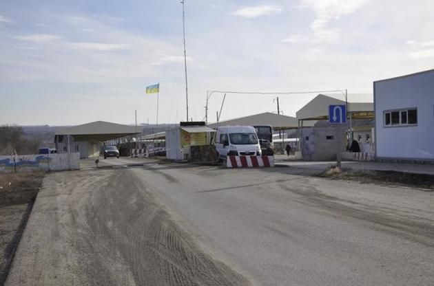 КПВВ в Донбасі працюватимуть довше
