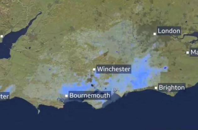 Метеорологи помітили в небі над Британією незвичайне явище