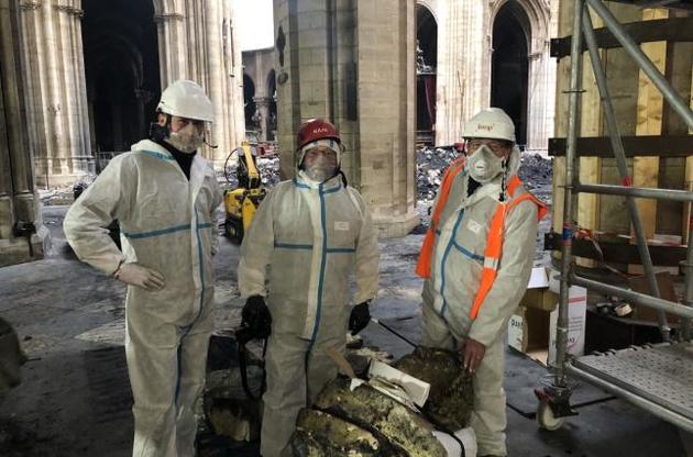 Голова янгола практично не пошкоджена