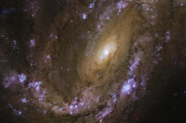 "Хаббл" сделал снимок "взрывоопасной" галактики