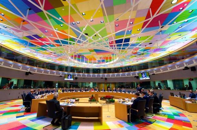 Європейська рада вважає видачу паспортів Росією кричущим порушенням усіх норм