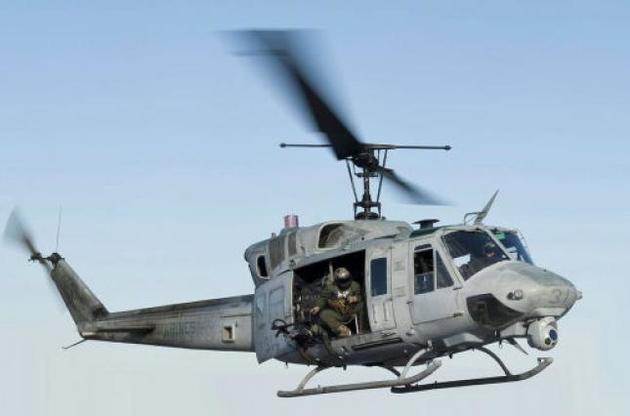 Bell UH-1 "Ірокез" постачався США Японії, як союзникові; ці вертольоти складаються на озброєнні армійської авіації