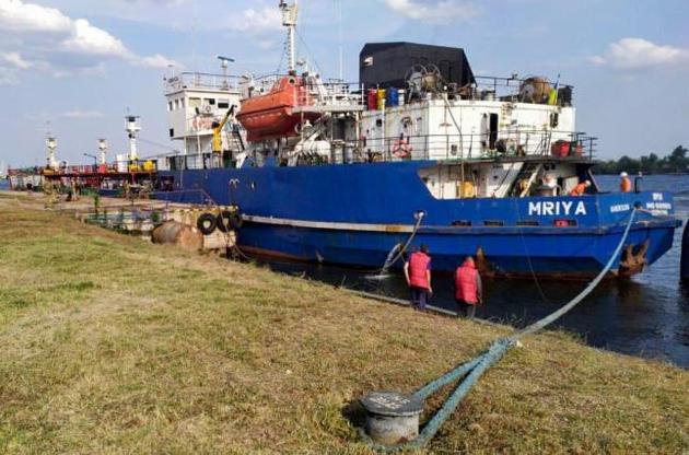 Поставлявший РФ топливо танкер MRIYA доставили в порт Херсона — прокуратура