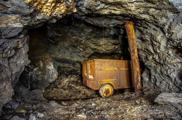 На шахте на Днепропетровщине произошел пожар, есть пострадавшие