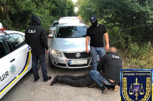 Поліцейські вимагали хабарі за будь-які правопорушення