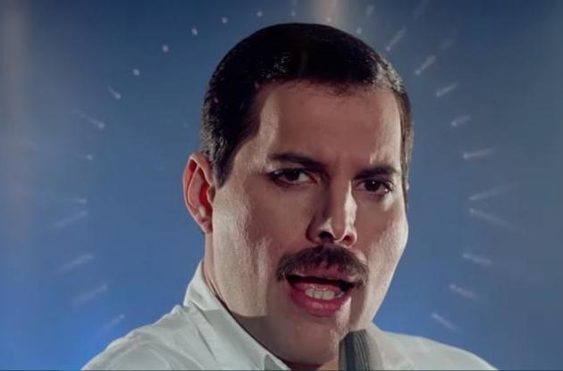 Кліп на пісню був змонтований з архівних записів музиканта