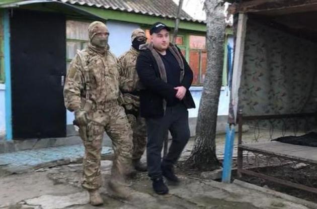 В аннексированном Крыму осудили "охранника" командира крымскотатарского батальона - росСМИ