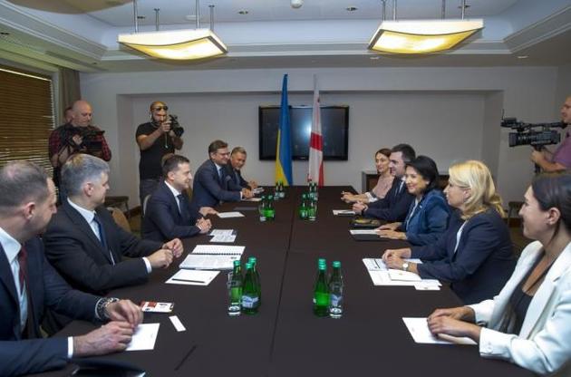 Президенты Украины и Грузии обсудили координацию сотрудничества с институтами ЕС