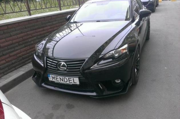 У Зеленського відповіли на питання журналістів про Lexus із номерами "MENDEL"