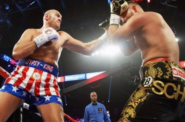 Фьюри победил малоизвестного боксера