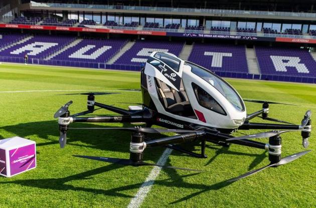 С июня 2020 года все операторы дронов и их БПЛА подлежат обязательной регистрации