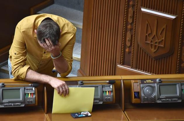 91,44% кандидатов имеют высшее образование, 2,02% — среднее специальное, 3,05% — общее среднее, 3,42% — профессионально-техническое