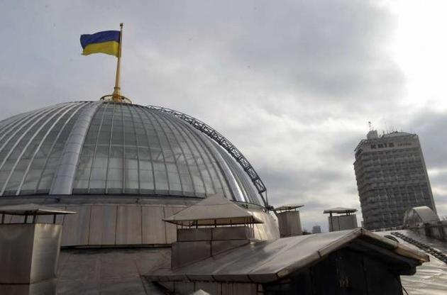 Кого поддерживают украинцы на выборах в Раду — опрос "Социса"