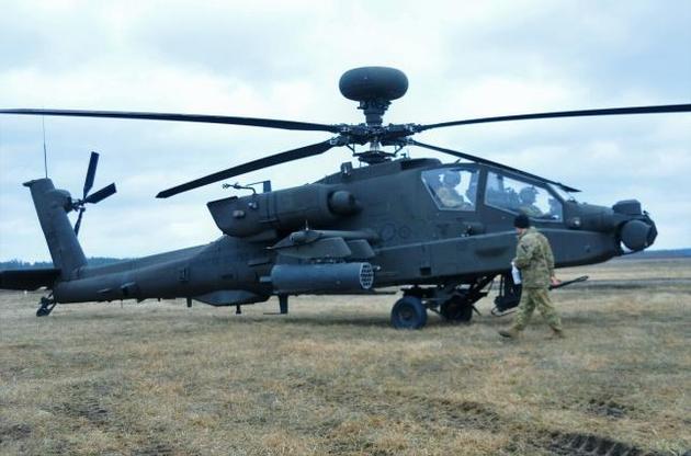 У США провели успішні випробування ударного вертольота AH-64E Apache