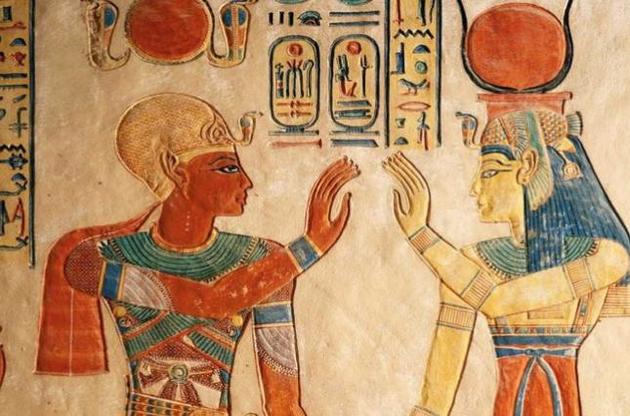 Археологи виявили в Єгипті текст найдавнішої пісні про кохання
