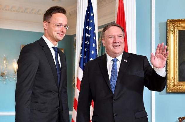 Администрация Трампа мотивировала Венгрию не блокировать диалог Украины с НАТО – Сийярто