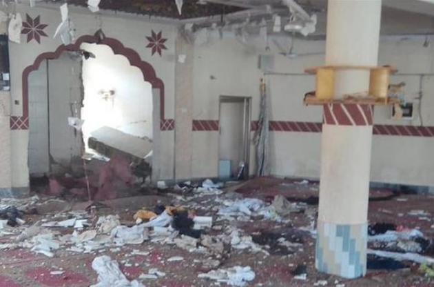 Взрыв в мечети в Пакистане: четверо погибших и два десятка раненых