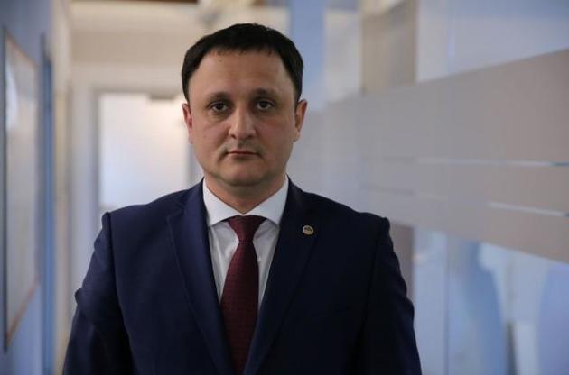Зеленский принял отставку заместителя представителя президента в Крыму
