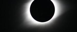 Повне сонячне затемнення: онлайн-трансляція