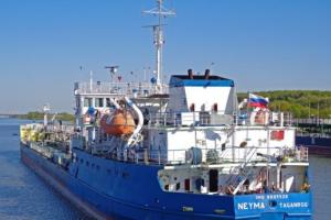 Екіпаж затриманого танкера NEYMA прибув до Росії