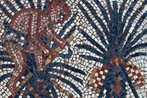 Археологи нашли мозаику с изображением ветхозаветного оазиса Елим